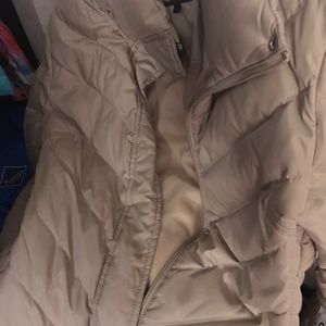 Kenneth Cole beige (woman)